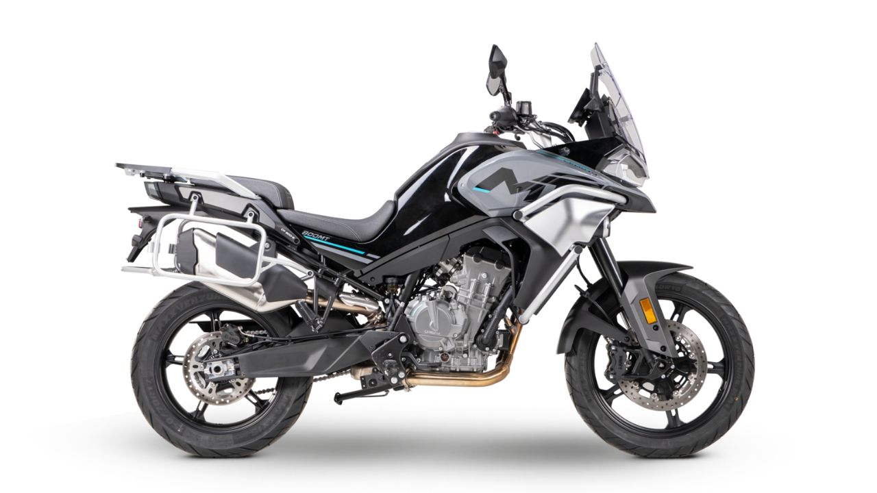 Moto 16 CF MOTO 800MT SPORT