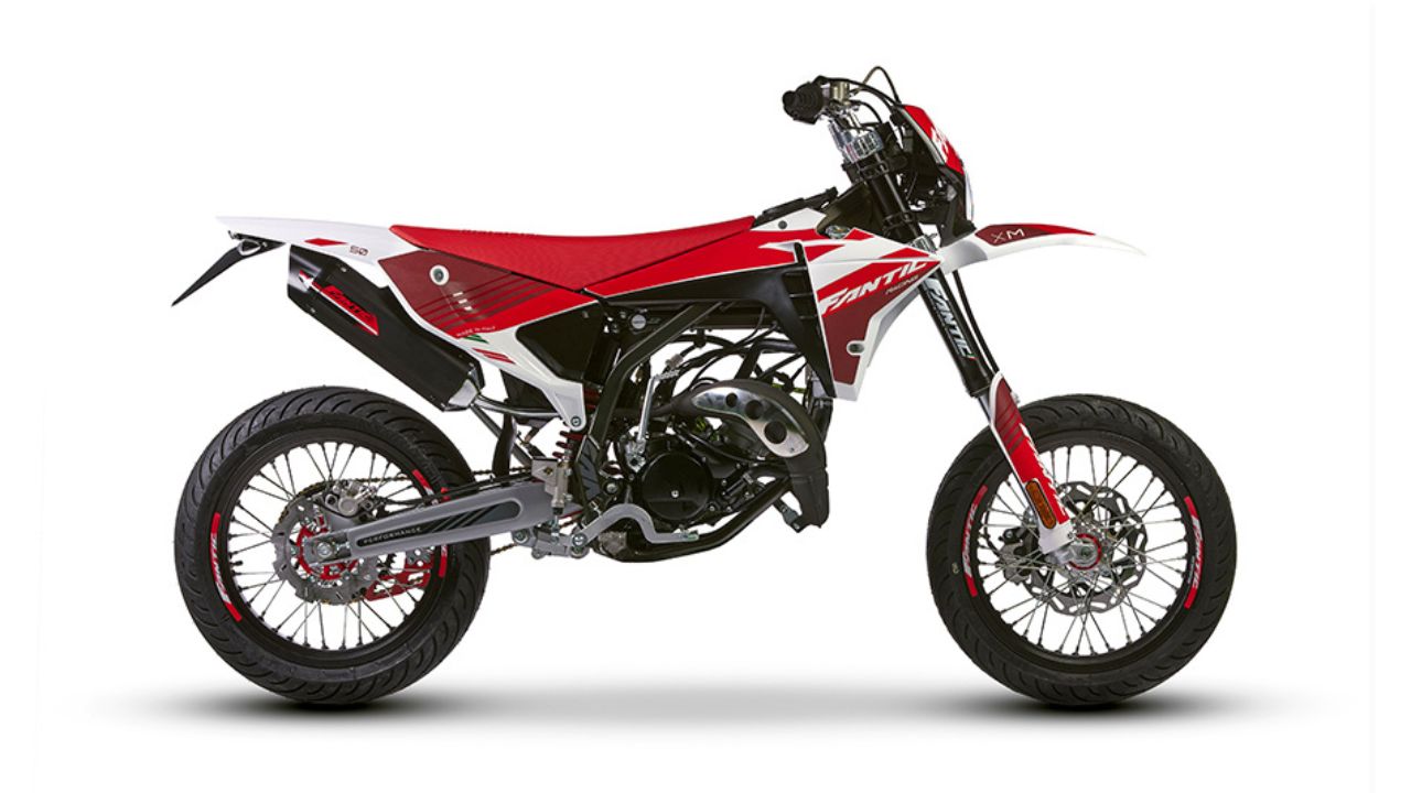 Moto 11 FANTIC MOTOR XM 50 Motard