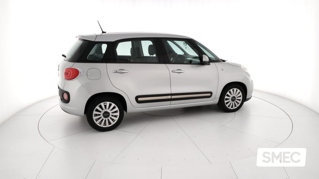 previewFiat  500L 1.6 Multijet 105 CV Lounge