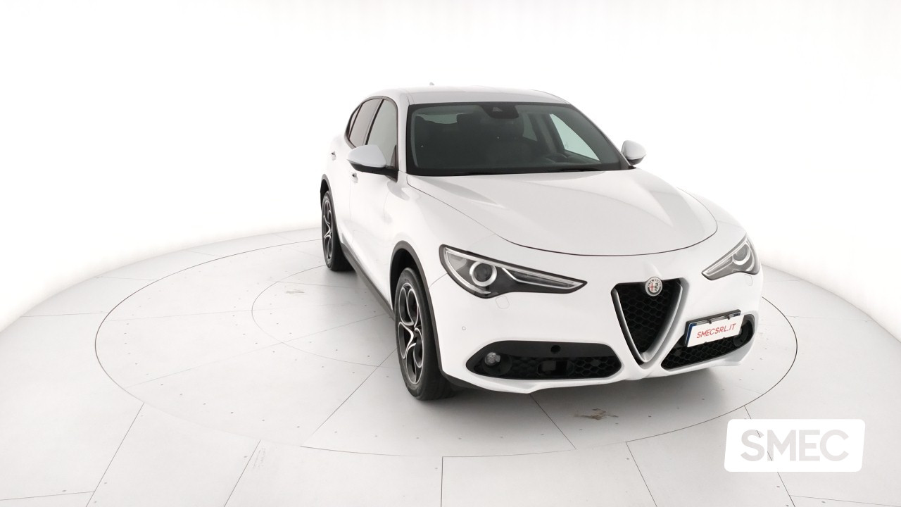 Alfa Romeo  Stelvio 2.2 TD 210 CV AT8 Q4 B-Tech
