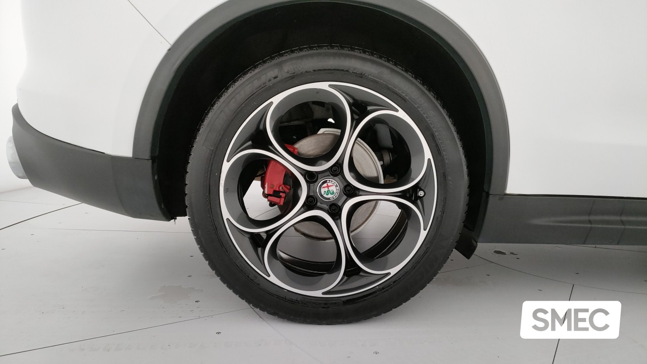 Alfa Romeo  Stelvio 2.2 TD 210 CV AT8 Q4 B-Tech