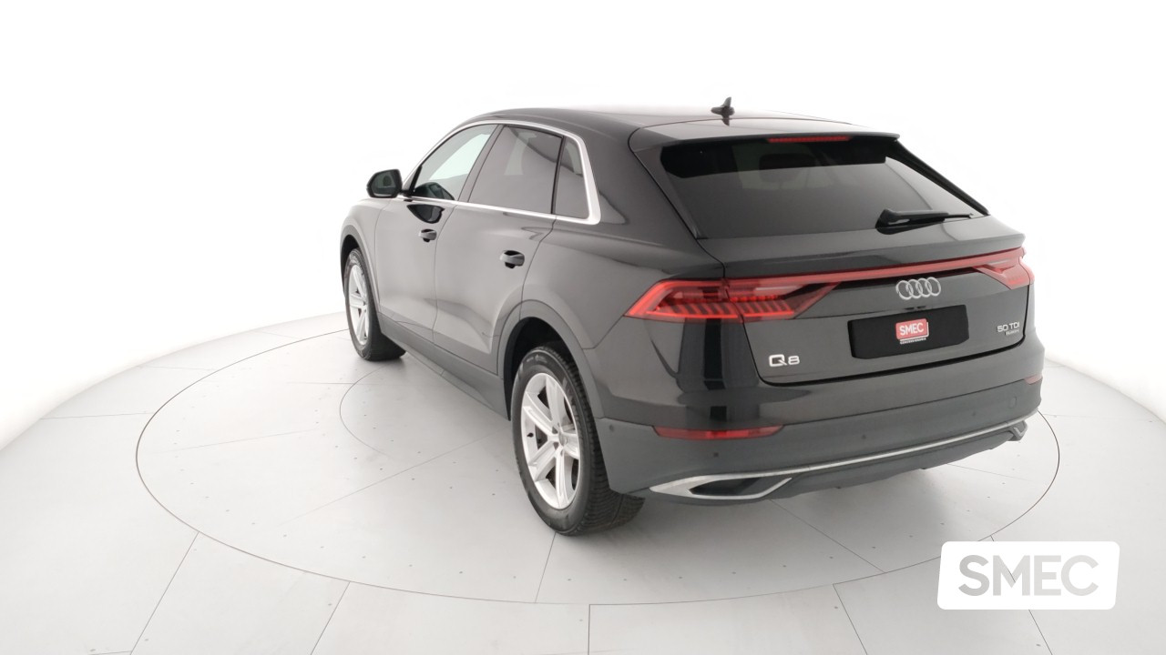 previewAudi Q8 50 TDI quattro tiptronic