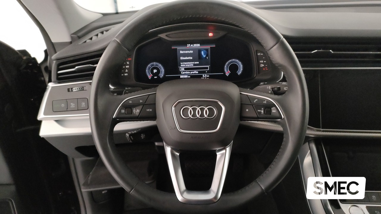 Audi Q8 50 TDI quattro tiptronic