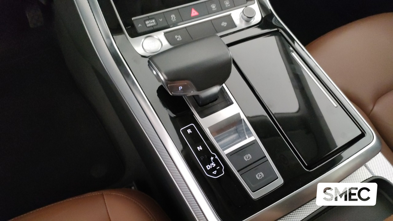 Audi Q8 50 TDI quattro tiptronic