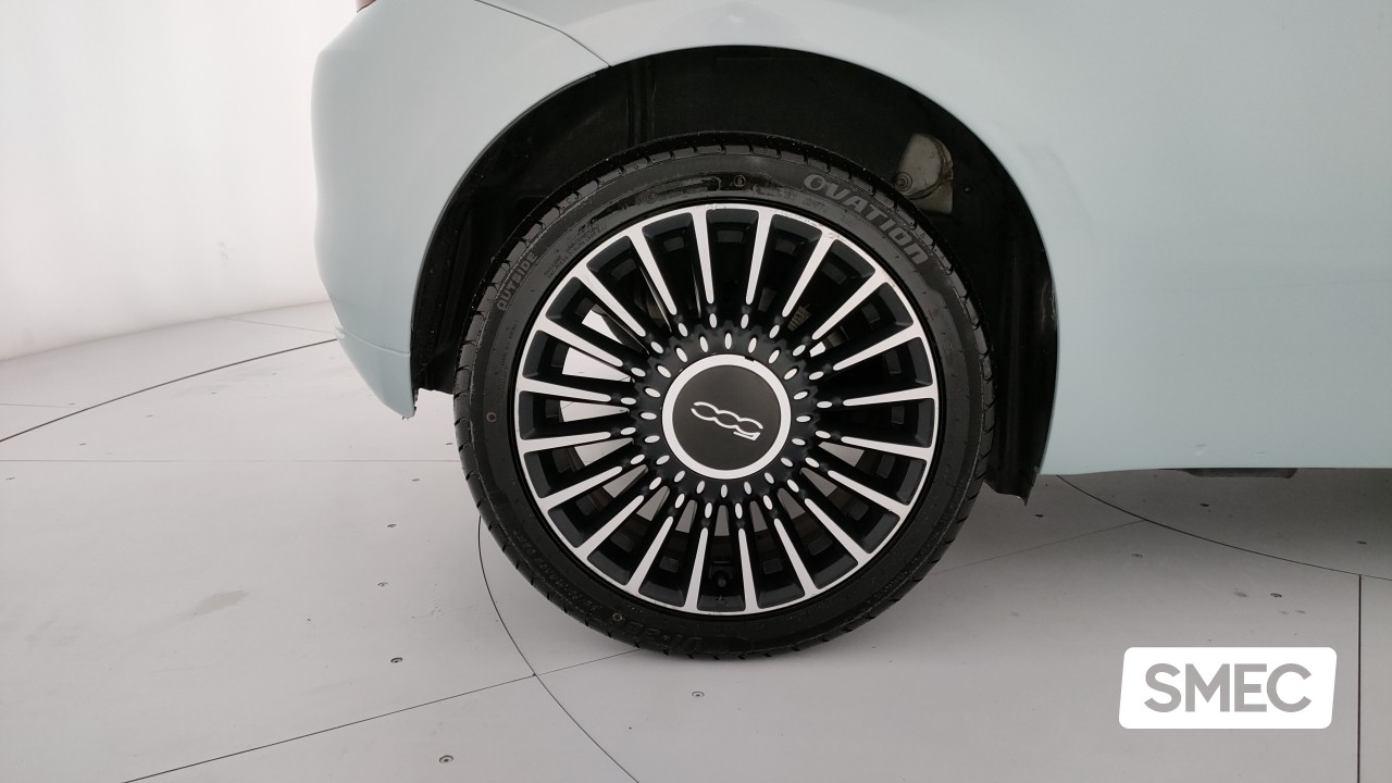 Fiat 500 C 1.0 Hybrid Lounge