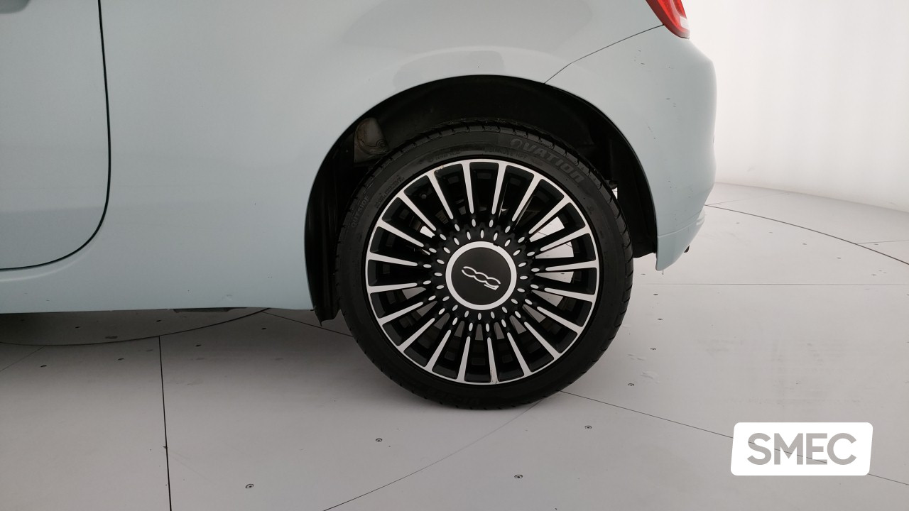 Fiat 500 C 1.0 Hybrid Lounge
