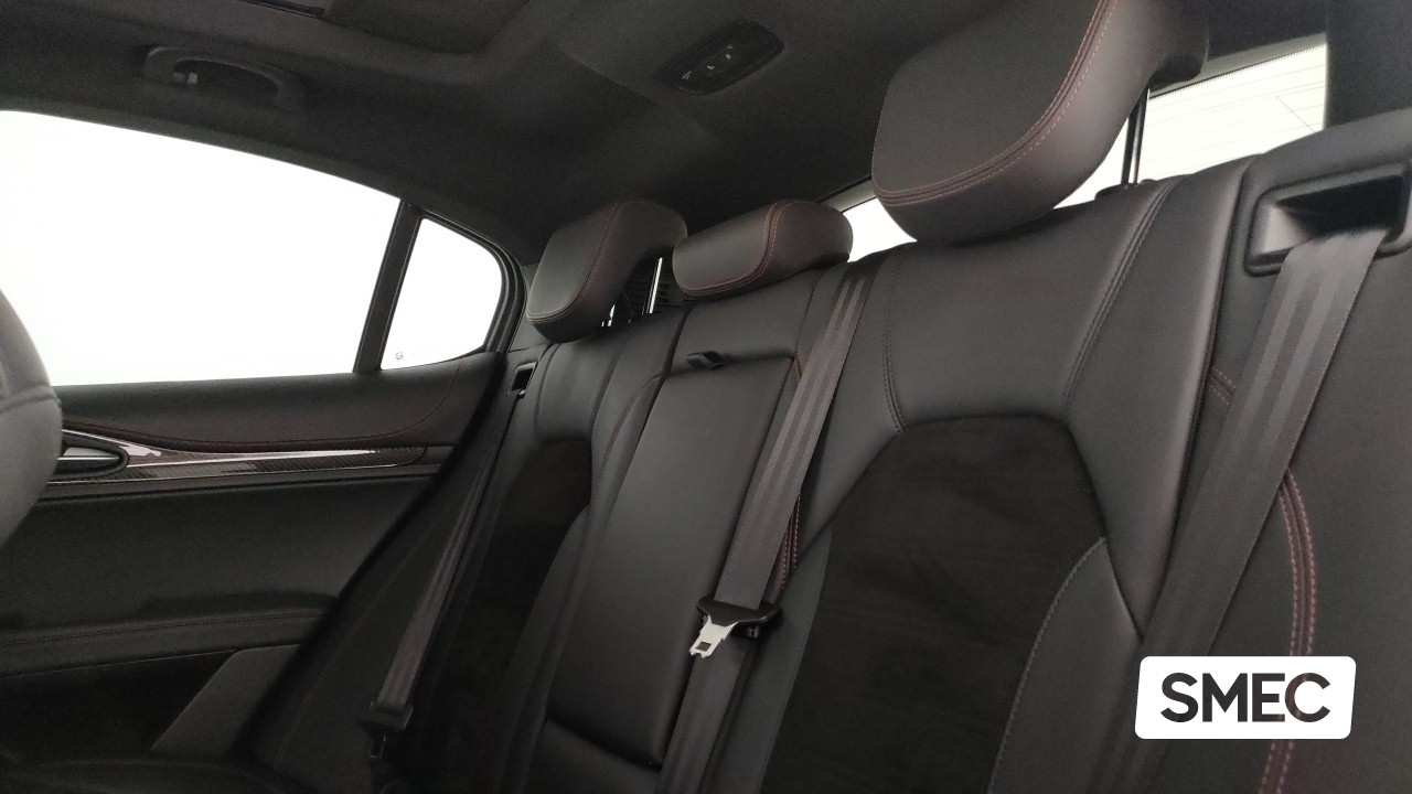 Alfa Romeo Stelvio Quadrifoglio Bi-Turbo V6