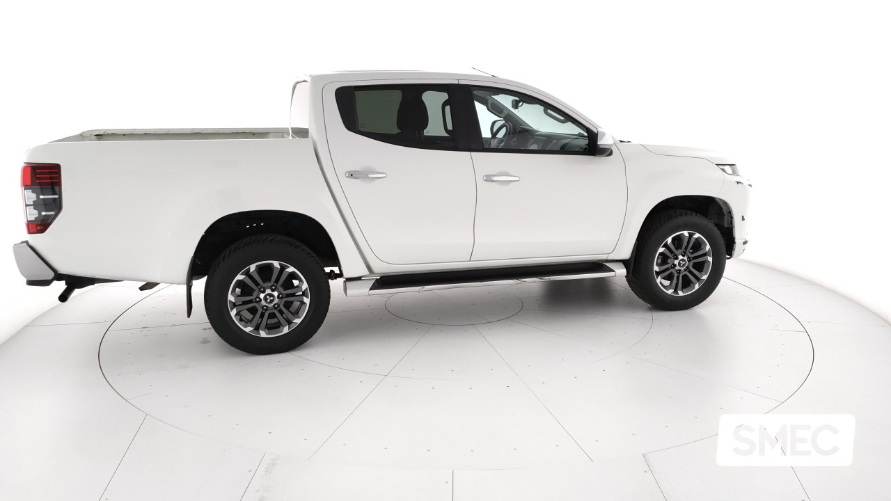previewMitsubishi L200 2.2 DI-D Double Cab