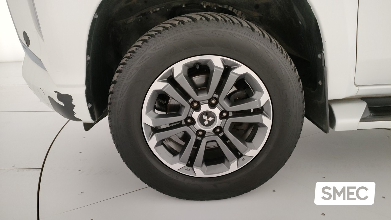 Mitsubishi L200 2.2 DI-D Double Cab