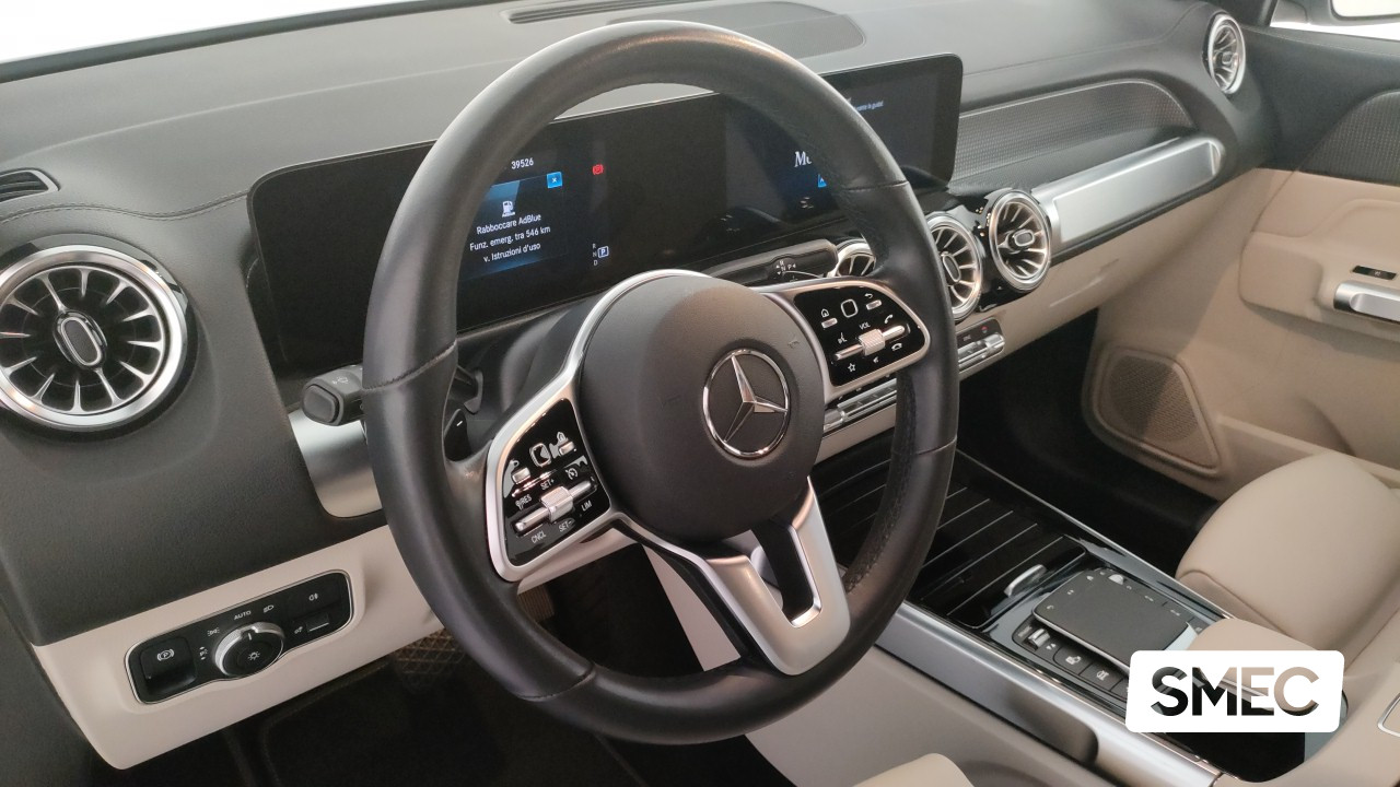 Mercedes-Benz GLB 220d