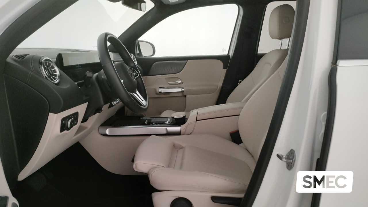 Mercedes-Benz GLB 220d
