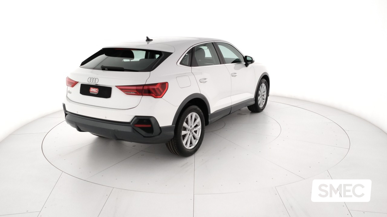 previewAudi Q3 SportBack 35 TDI S Tronic Business Plus