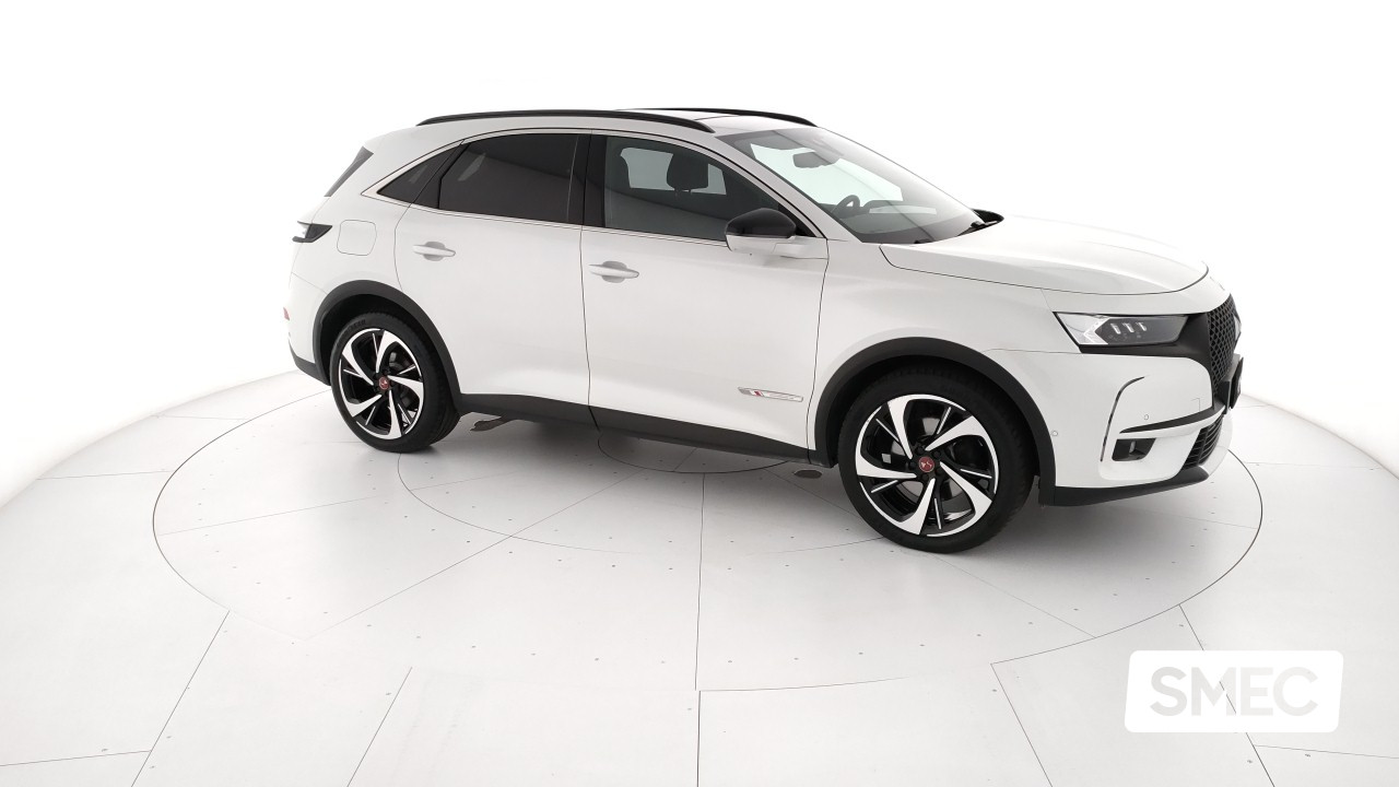 previewDs 7 Crossback E-Tense 4×4 Performance Line