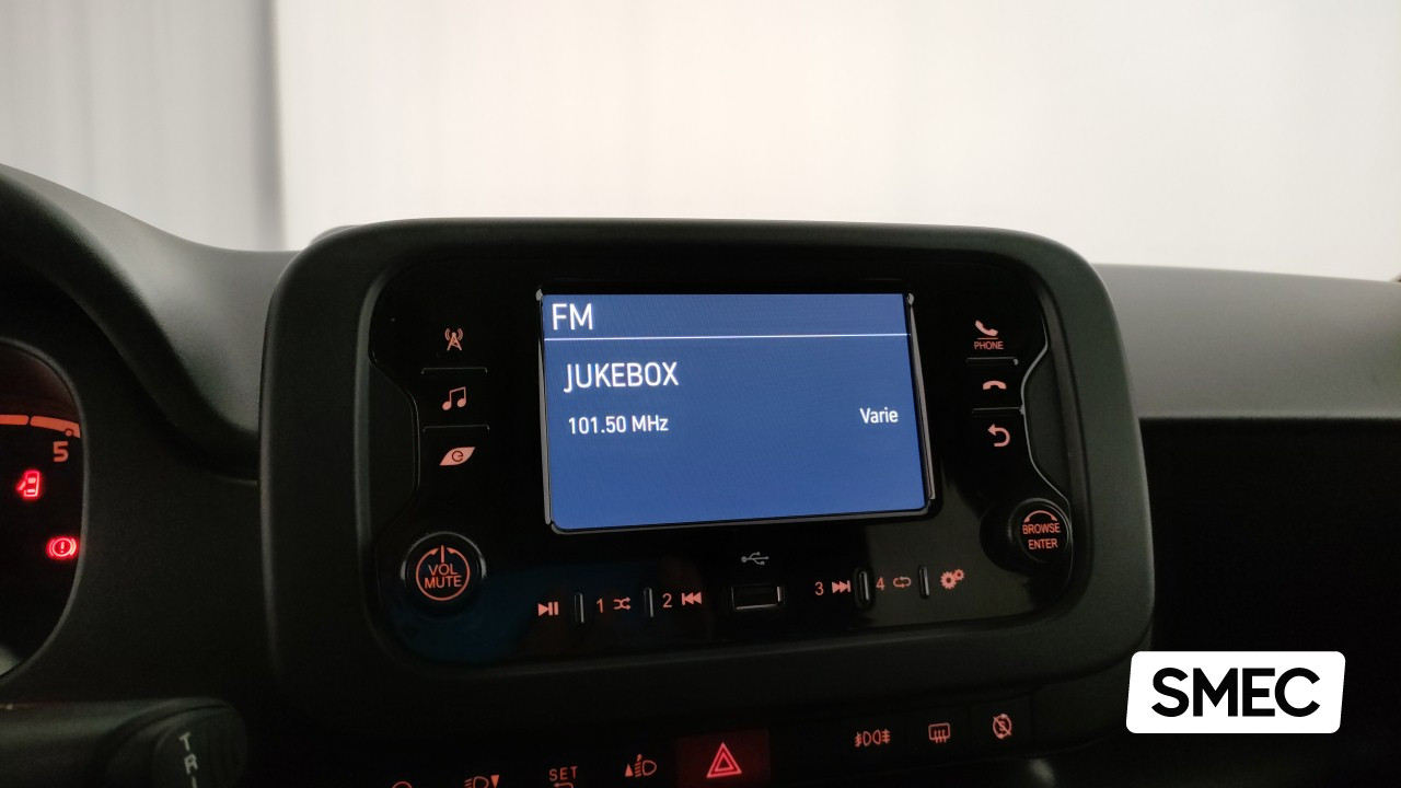 Fiat  Panda  FireFly SeS Hybrid Red