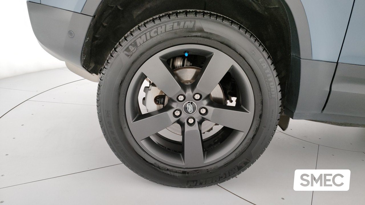 Land Rover Defender 3.0D I6 200 90 SE AWD auto.
