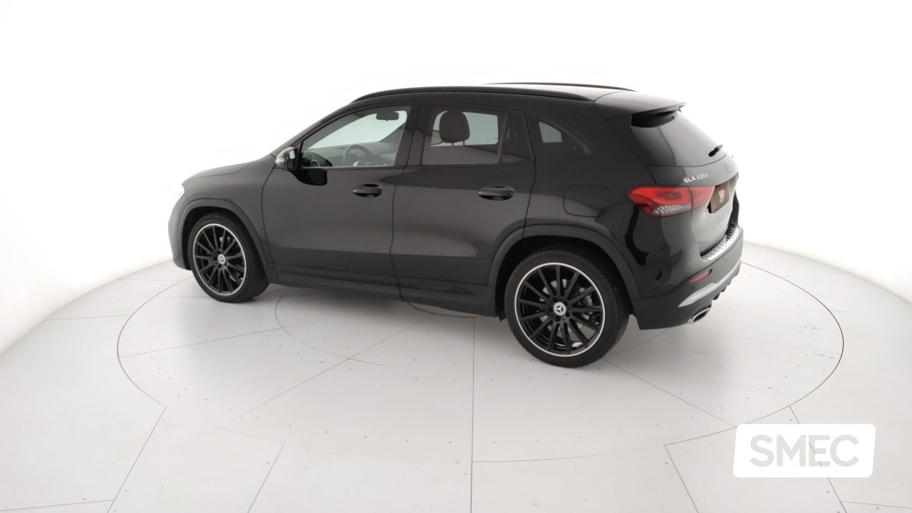 Mercedes-Benz GLA  220 d Automatic 4MATIC Premium