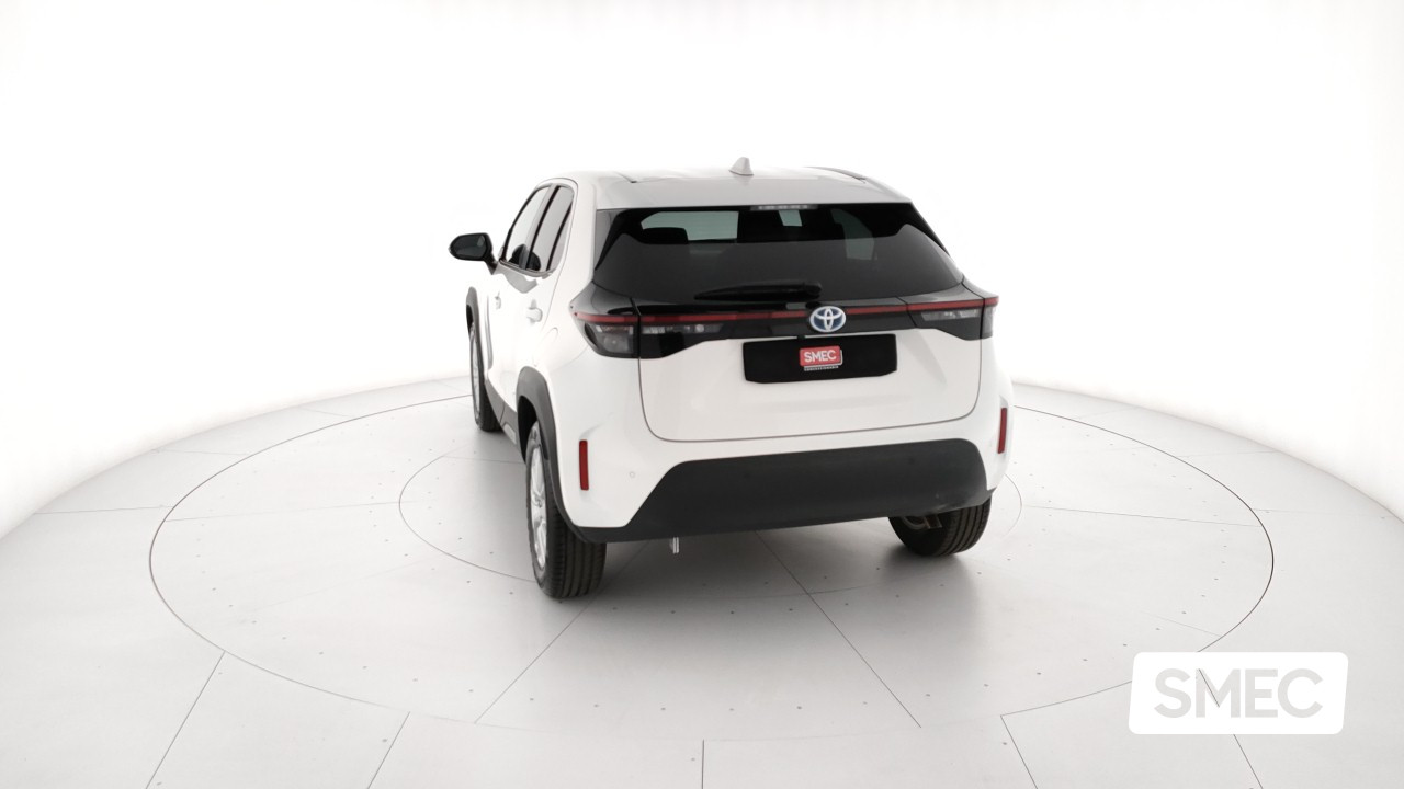 previewToyota Yaris Cross 1.5H  E-CVT Business