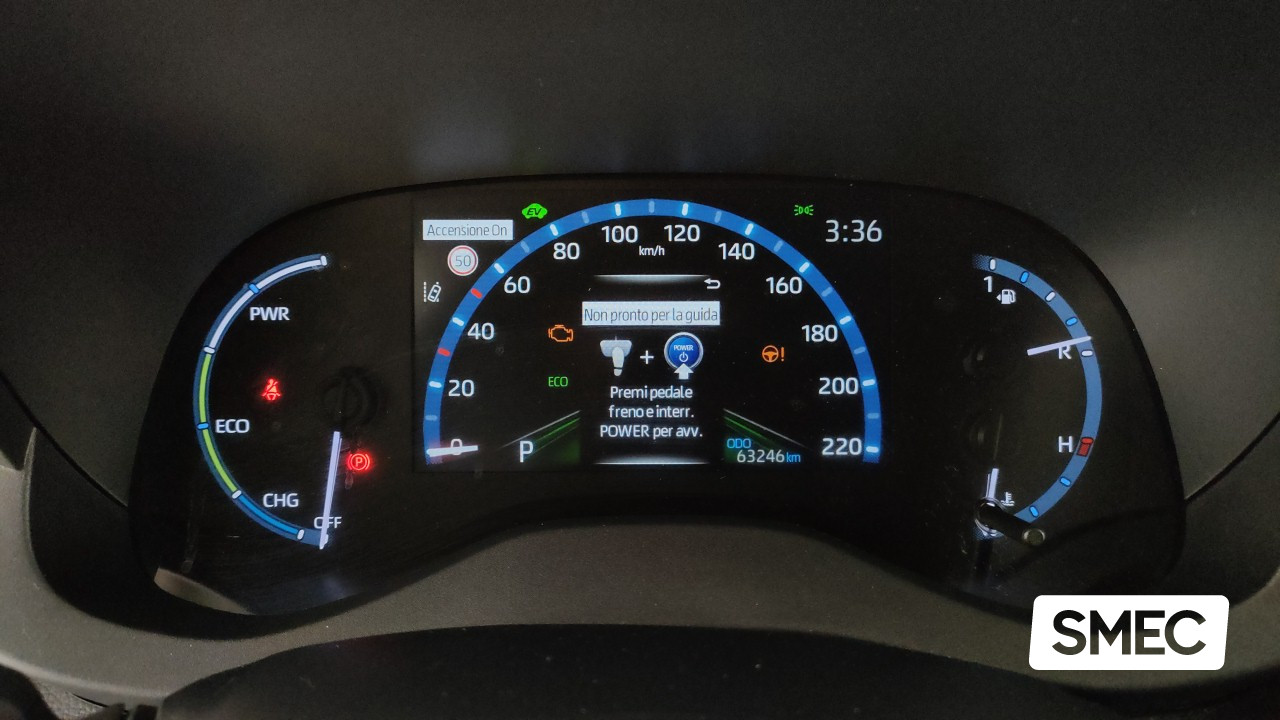 Toyota Yaris Cross 1.5H  E-CVT Business