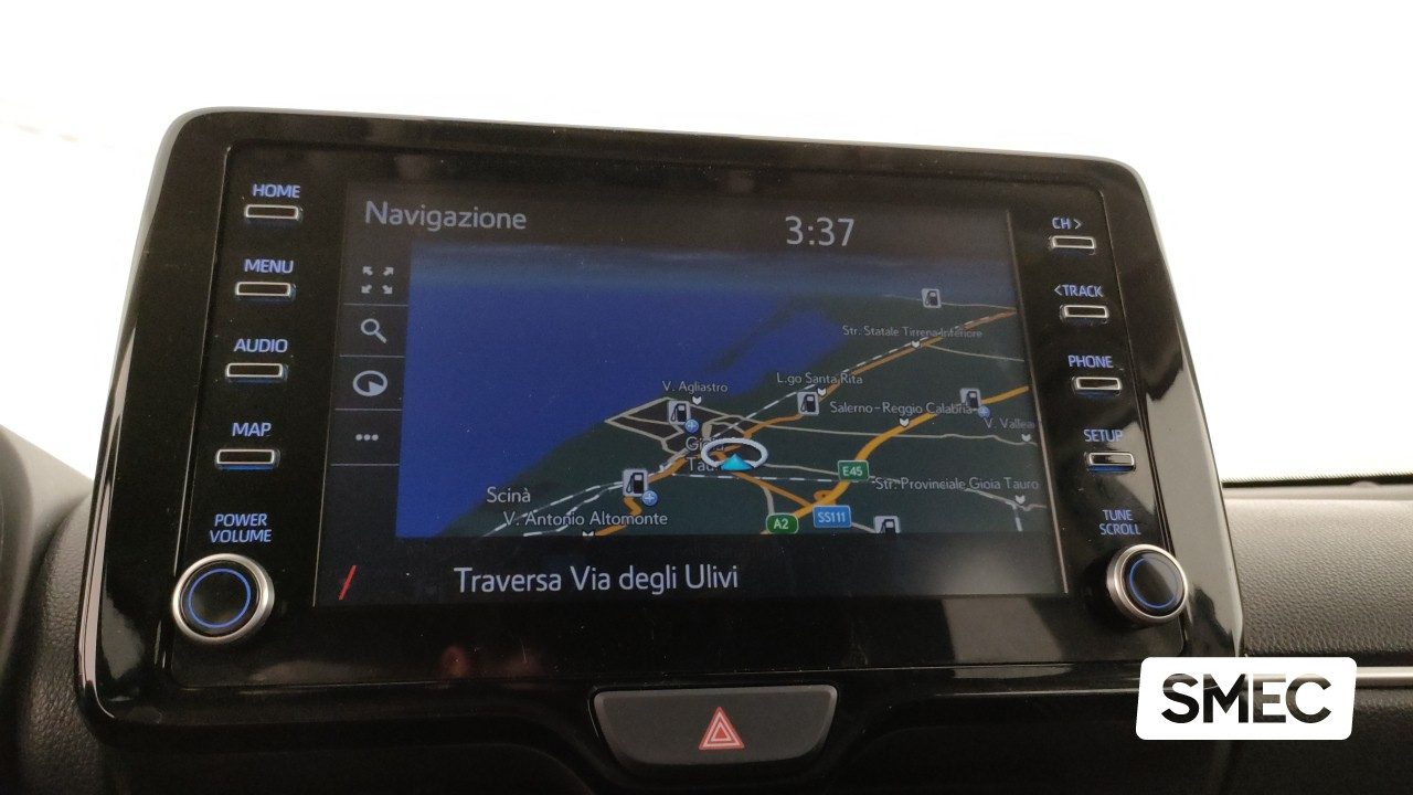 Toyota Yaris Cross 1.5H  E-CVT Business