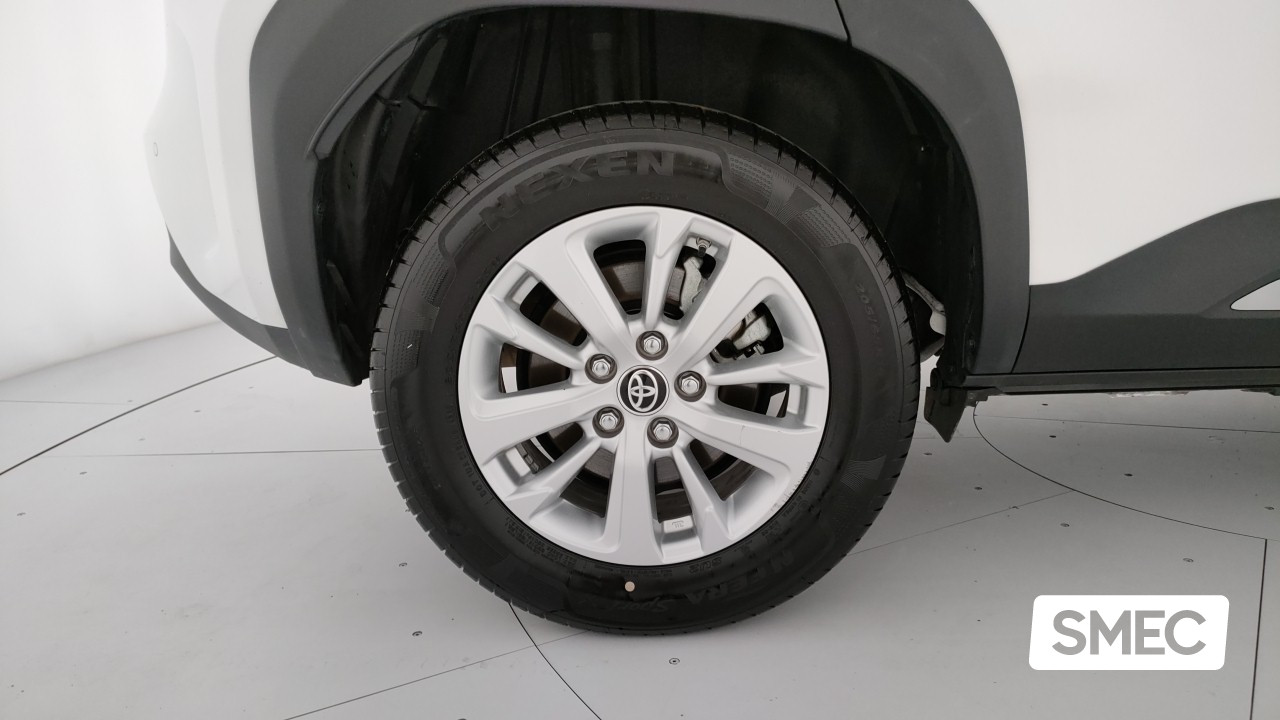 Toyota Yaris Cross 1.5H  E-CVT Business