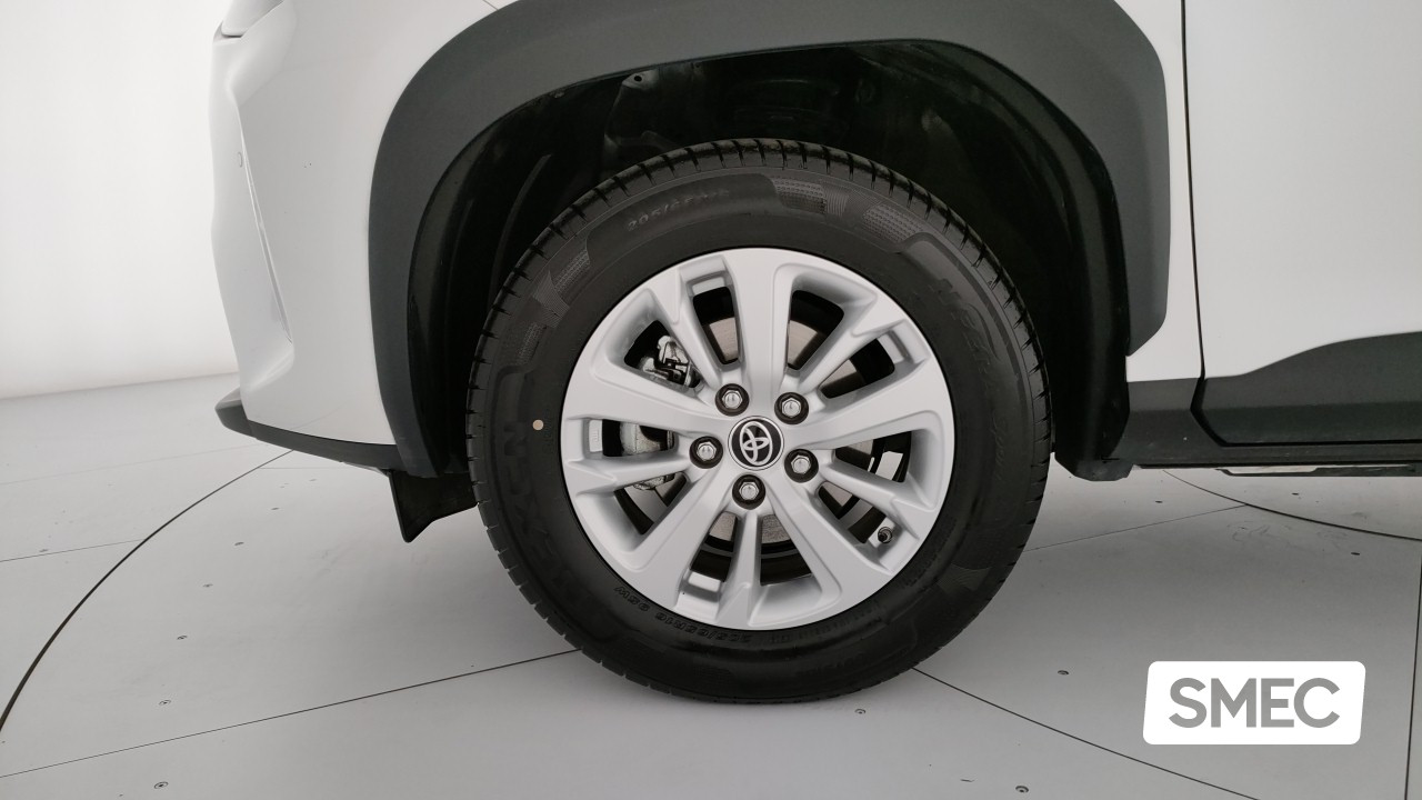 Toyota Yaris Cross 1.5H  E-CVT Business