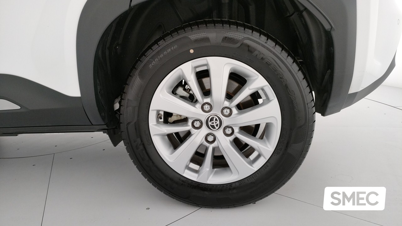 Toyota Yaris Cross 1.5H  E-CVT Business
