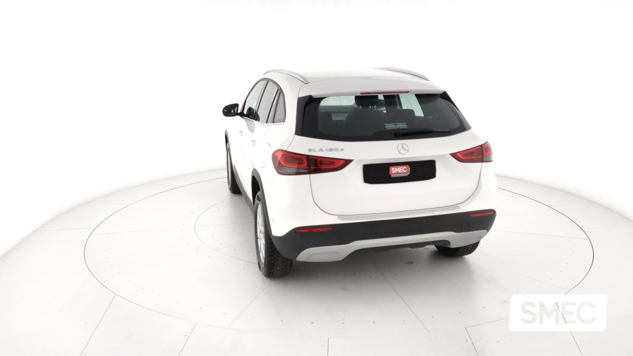 previewMercedes-Benz Gla 180d Automatic business