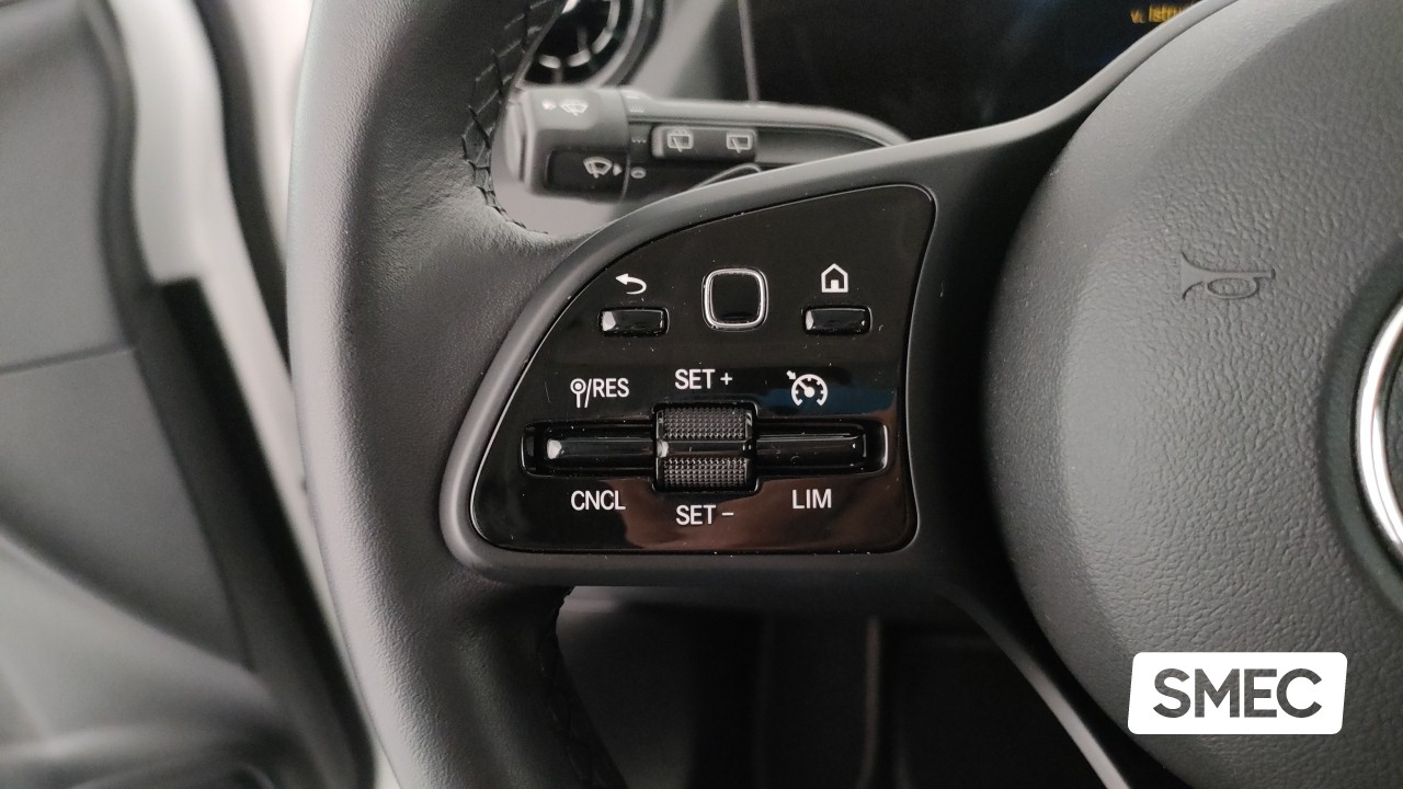 Mercedes-Benz Gla 180d Automatic business
