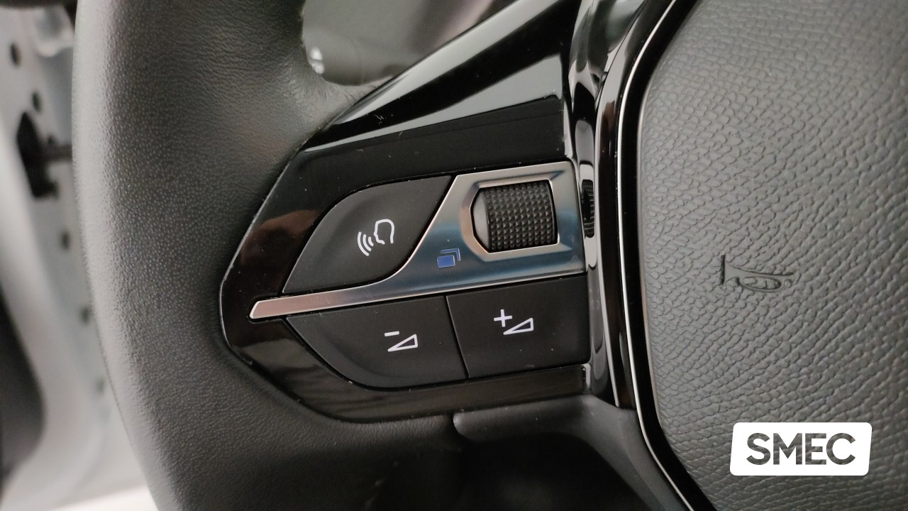 Peugeot 208 ACTIVE PURETECH 75 SS