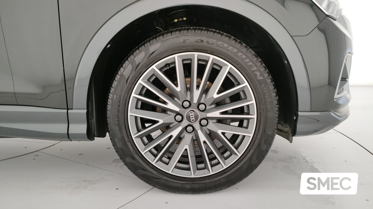 Audi Q3 35 TDI quattro S tronic Business Advance