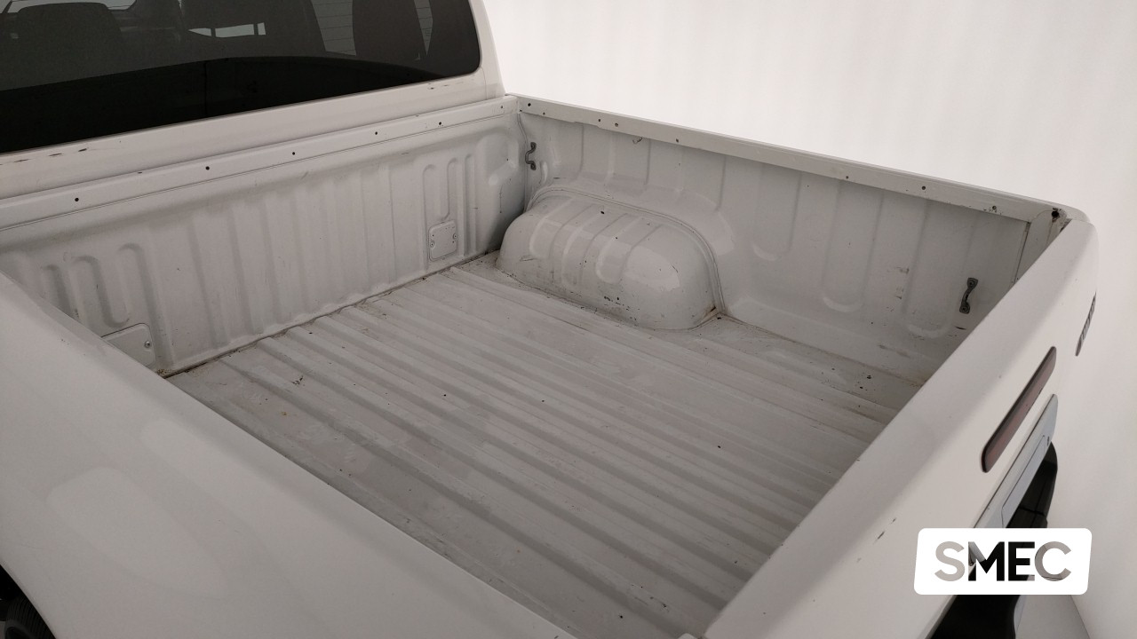 Toyota  Hilux 2.4 D-4D A/T DC 4WD Lounge
