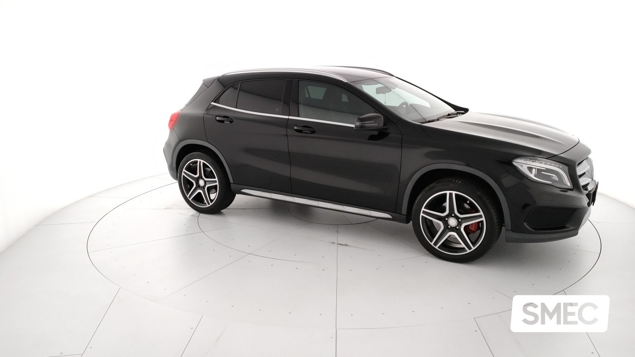 previewMercedes-Benz GLA 200 CDI