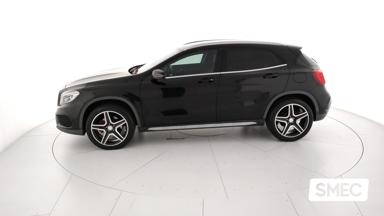 Mercedes-Benz GLA 200 CDI