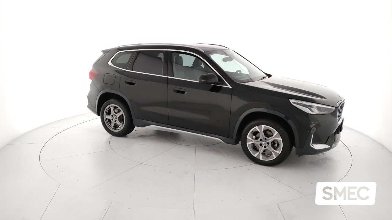 previewBmw X1 sDrive 18d X-Line DCT